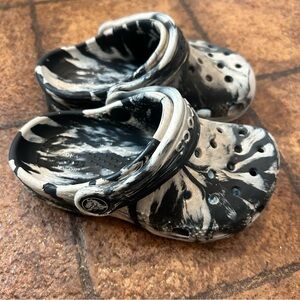 CROCS Toddler Classic Marbled Clogs